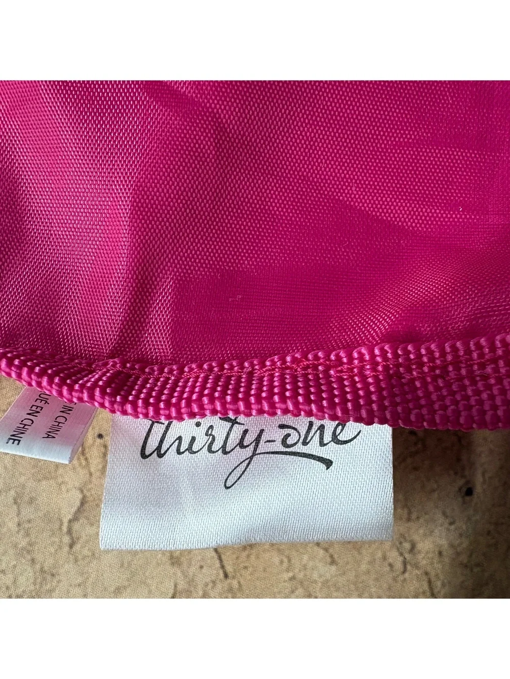Thirty-One Cinch Sac Pink Crosshatch Zippered Polyester Drawstring Backpack
